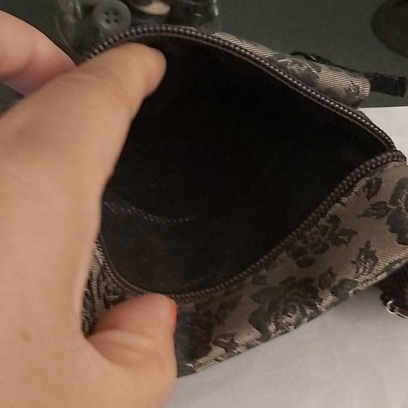 3/20$: Floral Printed Bag - Picture 3 of 5